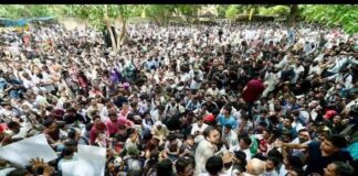 ఢిల్లీలో యువత ఆగ్రహ జ్వాలలు! ధర్మేంద్ర ప్రధాన్ రాజీనామా డిమాండ్
