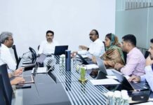 పైవేట్ స్కూళ్లు, ఫీజులను ప్రదర్శించాలి – మంత్రి నారా లోకేశ్