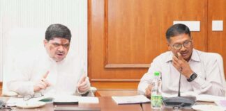 ఆర్టీసీ ఉద్యోగులకు భారీ శుభవార్త: జులై 1 నుంచి 11 శాతం ఫిట్మెంట్.. మంత్రి పొన్నం ప్రకటన Ponnam Prabhakar