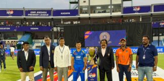 కడపలో ఏపీఎల్ సందడి.. తొలి మ్యాచ్కు భారీ స్పందన
