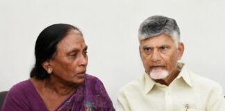 సీఎంను కలిసిన సాయి కృష్ణ కుటుంబ సభ్యులు