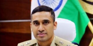 ఐపీఎస్ విశాల్ గున్ని సస్పెన్షన్ పొడిగింపు