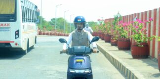 అందరికీ ఆదర్శంగా బాపట్ల జిల్లా కలెక్టర్ డాక్టర్ వి. వినోద్ కుమార్