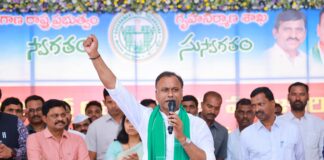 తెలంగాణ రాజకీయాల్లో జెన్జీ ఎటువైపు.. ఆ దిశగానే రాజగోపాల్ రెడ్డి ఆలోచనలు