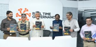 పాలనలో వేగం పెంచండి టెక్నాలజీని అందిపుచ్చుకోండి