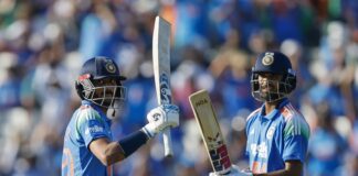 అక్షర్ ఆల్రౌండ్ షో