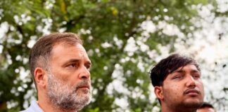 మోదీజీ… గాయాలే సాక్ష్యం విద్యార్థులపై పెల్లెట్ గన్స్?