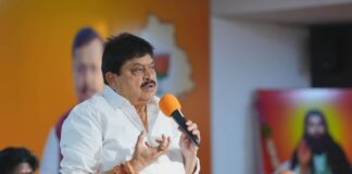 విద్యా మంత్రి రాజీనామా చేయాలి సీఎం రేవంత్కు బీజేపీ చీఫ్ కౌంటర్
