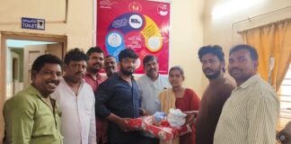 సేవాదినంగా పుట్టినరోజు. ప్రభుత్వాసుపత్రికి బేబీ బెడ్స్ విరాళం. చంటి పిల్లలకు అండగా హెల్పింగ్ యూత్