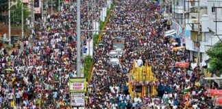 భక్తుల వెల్లువ..! సింహాచలం గిరి ప్రదక్షిణలు
