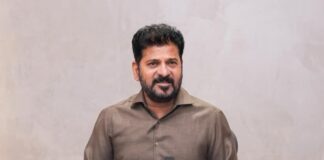 మోదీ వ్యాఖ్యలపై రగడ డీఎస్పీ బదిలీపై వివరణ