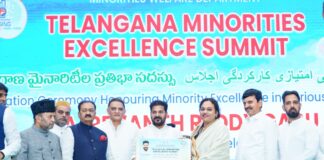 మైనార్టీ రిజర్వేషన్లపై రేవంత్ ఫైర్ నాలుగు శాతం రిజర్వేషన్లపై సవాల్
