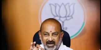 పదేళ్ల పాలనపై ప్రశ్నల వర్షం కేసీఆర్ పాలనకు మీ పిల్లలే రిపోర్టు కార్డ్