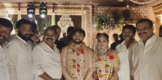 వివాహ వేడుకల్లో ఎమ్మెల్యే శంకర్ నూతన వధూవరులకు ఆశీస్సులు