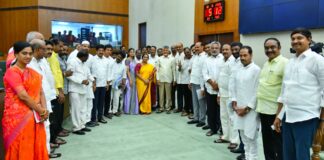 స్థానిక ఎన్నికల్లో 34 శాతం బీసీ రిజర్వేషన్లు