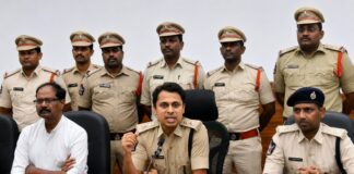 కాకినాడ కుటుంబ మరణాలపై కీలక మలుపు