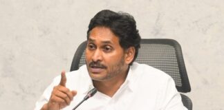 జూనియర్ డాక్టర్ల సమ్మెపై ఘాటు విమర్శలు