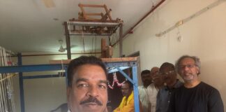 గణేశుడి కోసం మగ్గంపై వస్త్రాల తయారీ, చేనేత సంప్రదాయానికి స్వేన్లేక్ కాలనీ పట్టం