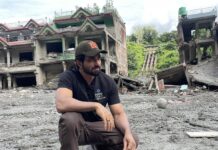వరద బీభత్సంలో సోనూసూద్ అండ