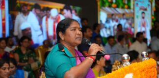 గ్రామ నిధులు నేరుగా సర్పంచ్లకే త్వరలో కొత్త బిల్లు: మంత్రి సీతక్క