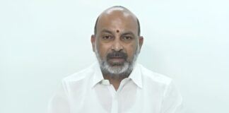 బీఆర్ఎస్ హయాంలో వేల ఎకరాల కబ్జాలు