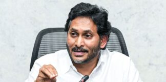 కరువు ప్రకటనపై వైసీపీ క్రెడిట్ ఫైట్
