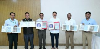 గోల్డెన్ జూబ్లీకి ప్రత్యేక గుర్తింపు ఏఎన్యూ పోస్టల్ స్టాంప్ ఆవిష్కరణ