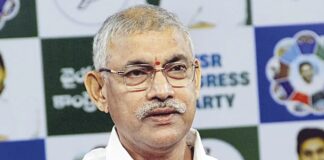 బీసీ రిజర్వేషన్లపై వైసీపీ ఎదురుదాడి