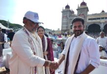 మైసూరు దసరా ఉత్సవాల్లో సీఎం